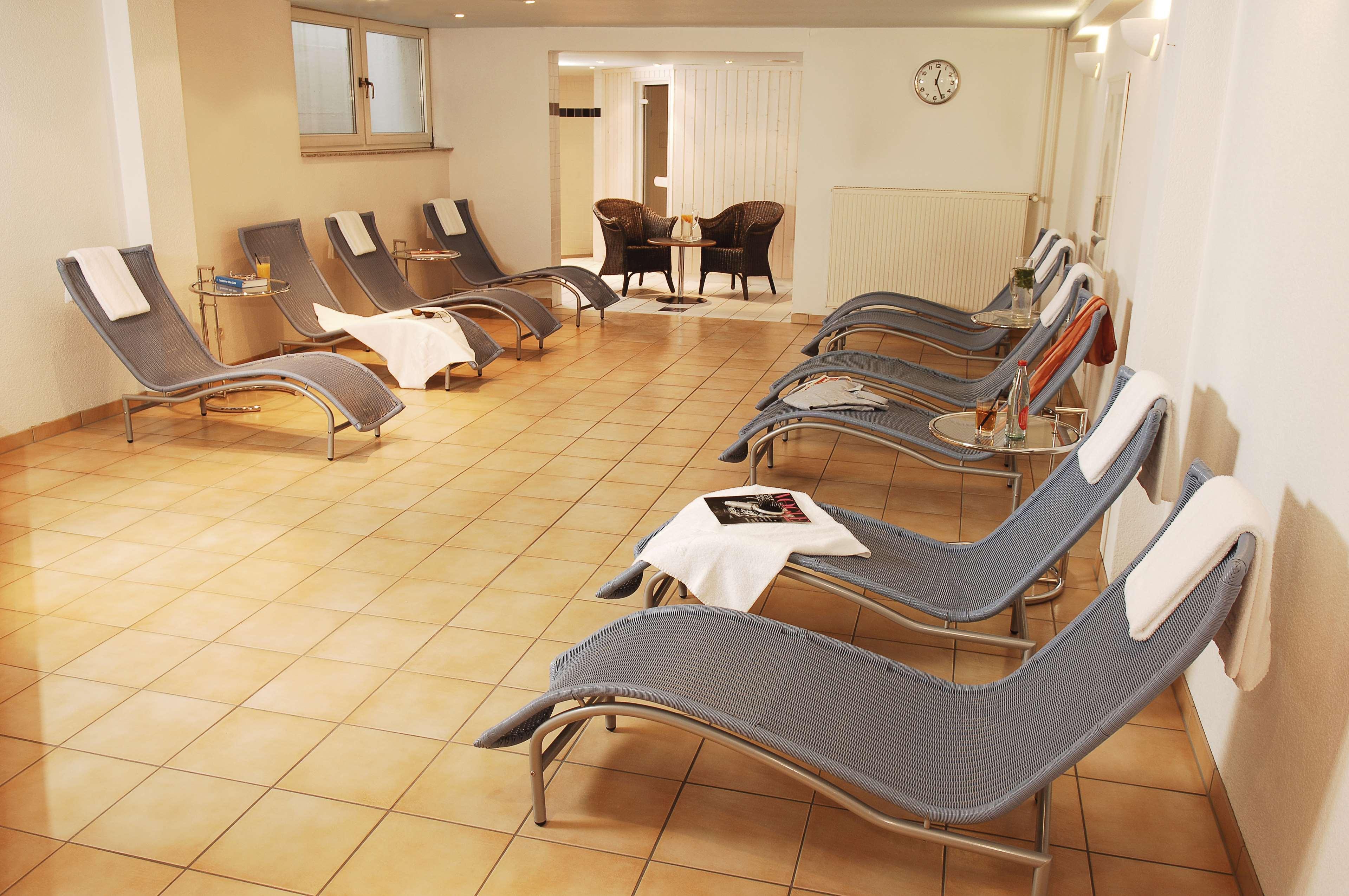 Nh Muenchen Messe Hotel Ngoại thất bức ảnh