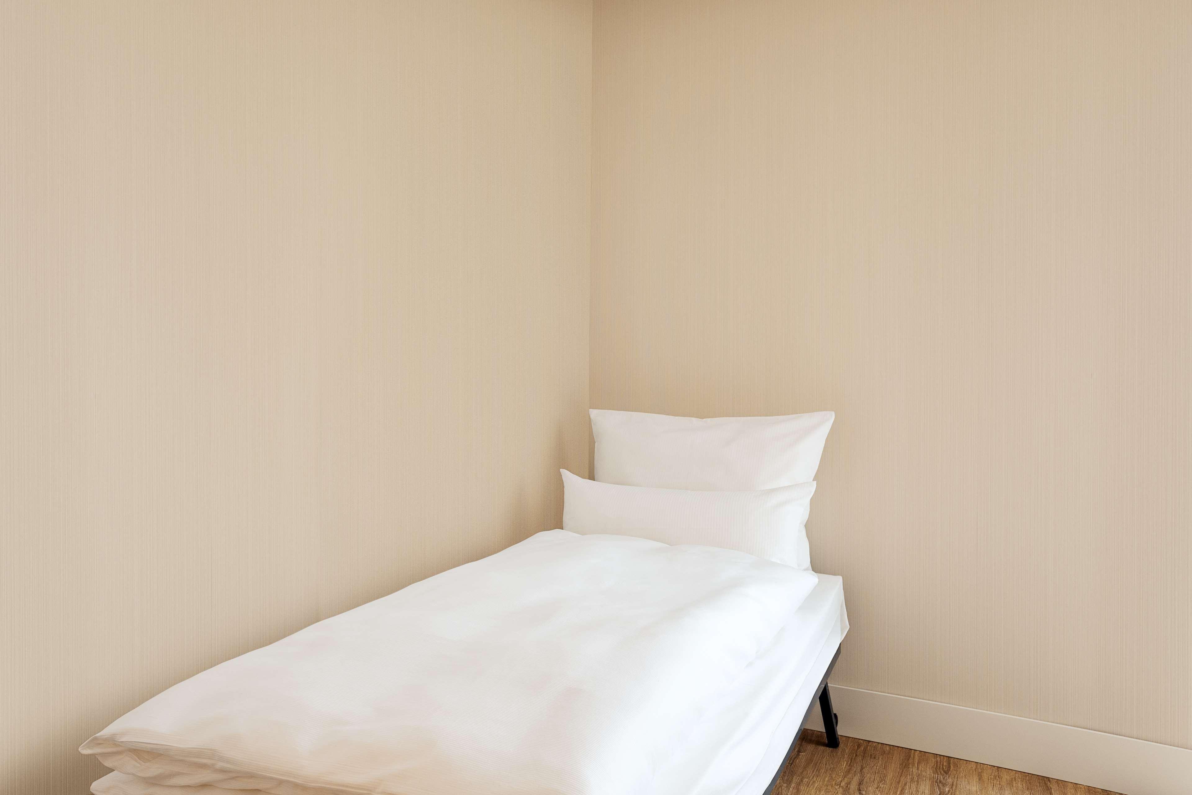 Nh Muenchen Messe Hotel Ngoại thất bức ảnh